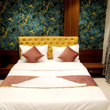 Hotel India Gate Narhe, Pune Exterior photo