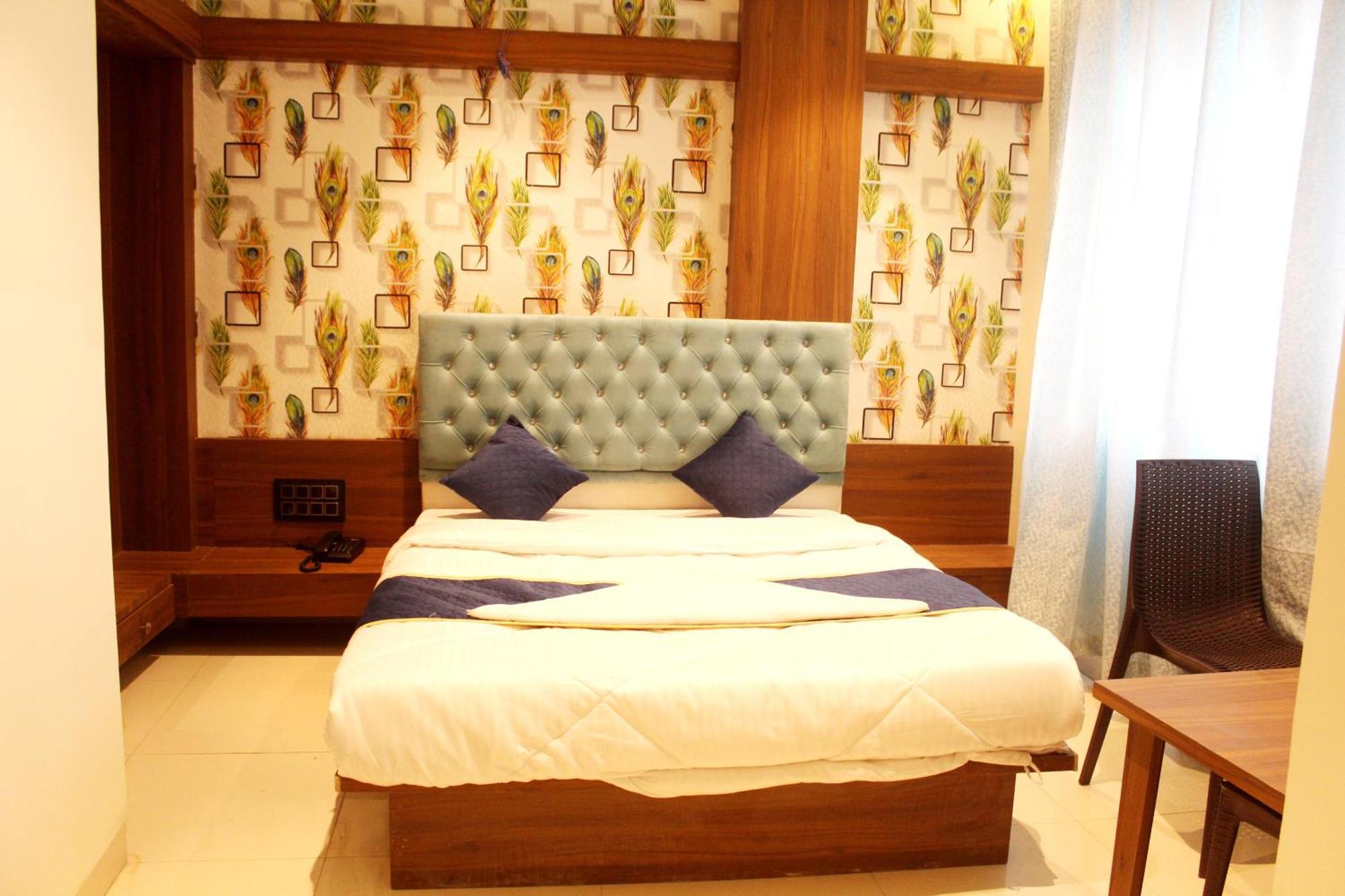 Hotel India Gate Narhe, Pune Exterior photo