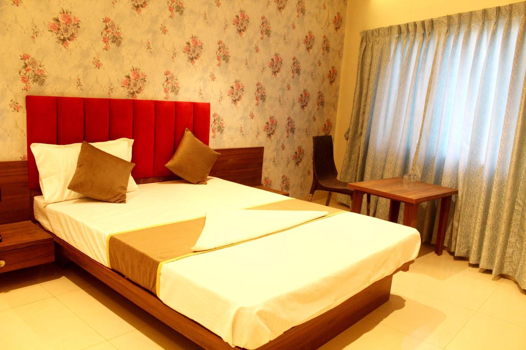 Hotel India Gate Narhe, Pune Exterior photo